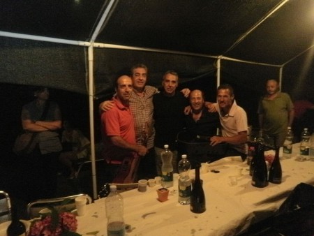 foto di gruppo..ma le fans dove sono? ahahahah